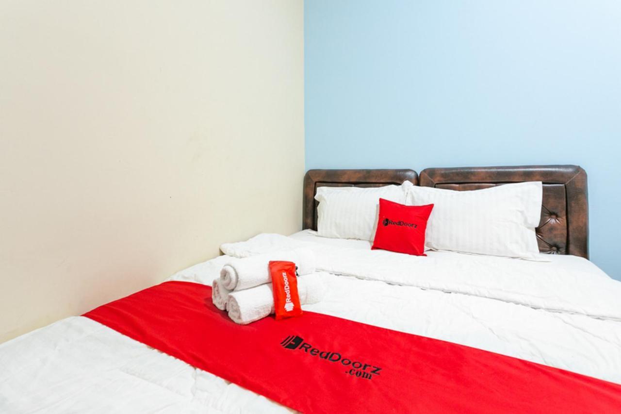 Reddoorz Syariah @ Sakinah Guesthouse Sragen Kültér fotó